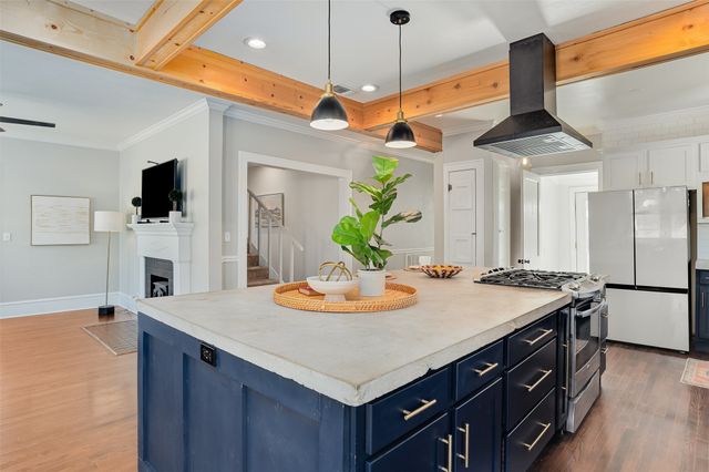 585 Unadilla Street, Shreveport, LA 71106