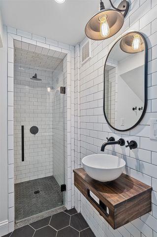 585 Unadilla Street, Shreveport, LA 71106