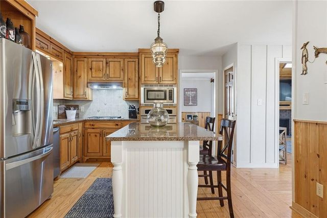 1761 Pharrs Road, Snellville, GA 30078