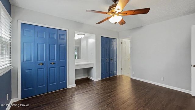 3318 Hunsinger Ln, Louisville, KY 40220