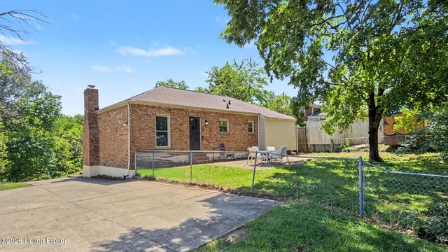 3318 Hunsinger Ln, Louisville, KY 40220