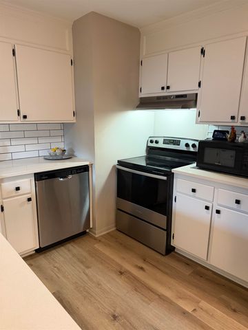 4557 S Walnut Ave., Wichita, KS 67217