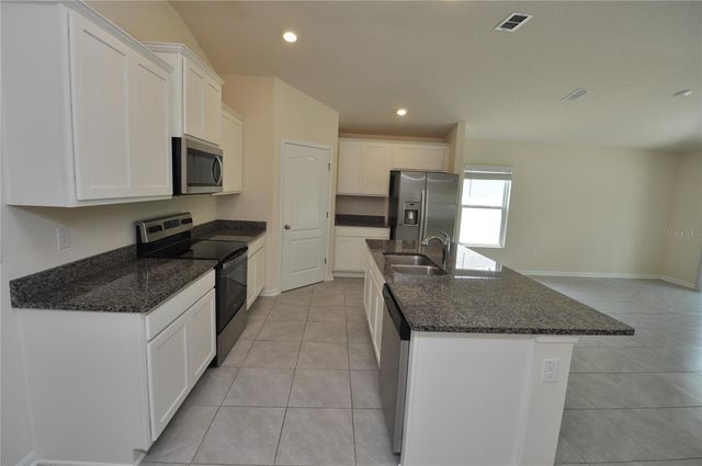 80 OAKLEAF WAY, Palm Coast, FL 32137