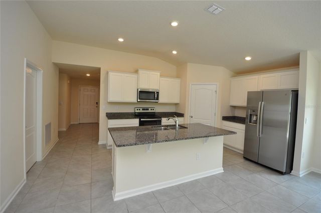 80 OAKLEAF WAY, Palm Coast, FL 32137