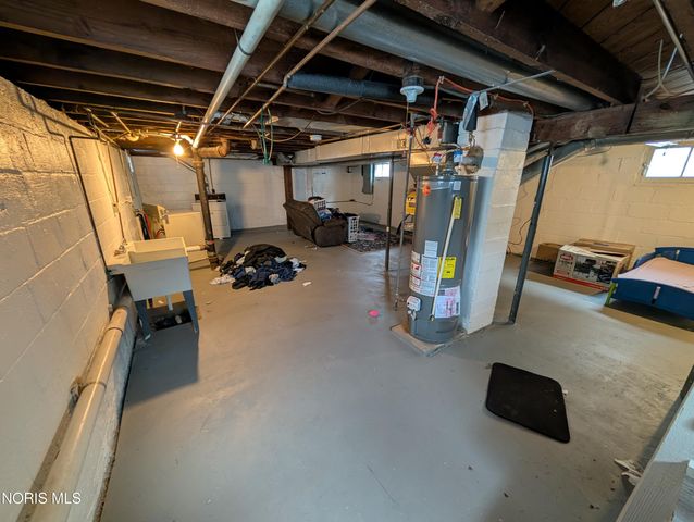 1833 Wychwood Street, Toledo, OH 43613