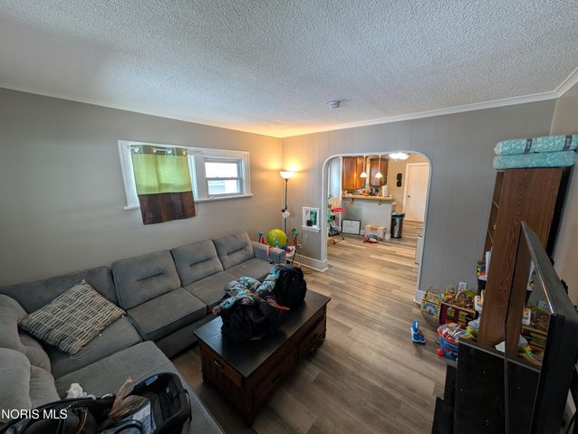 1833 Wychwood Street, Toledo, OH 43613
