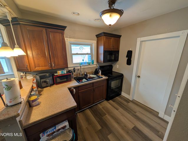 1833 Wychwood Street, Toledo, OH 43613