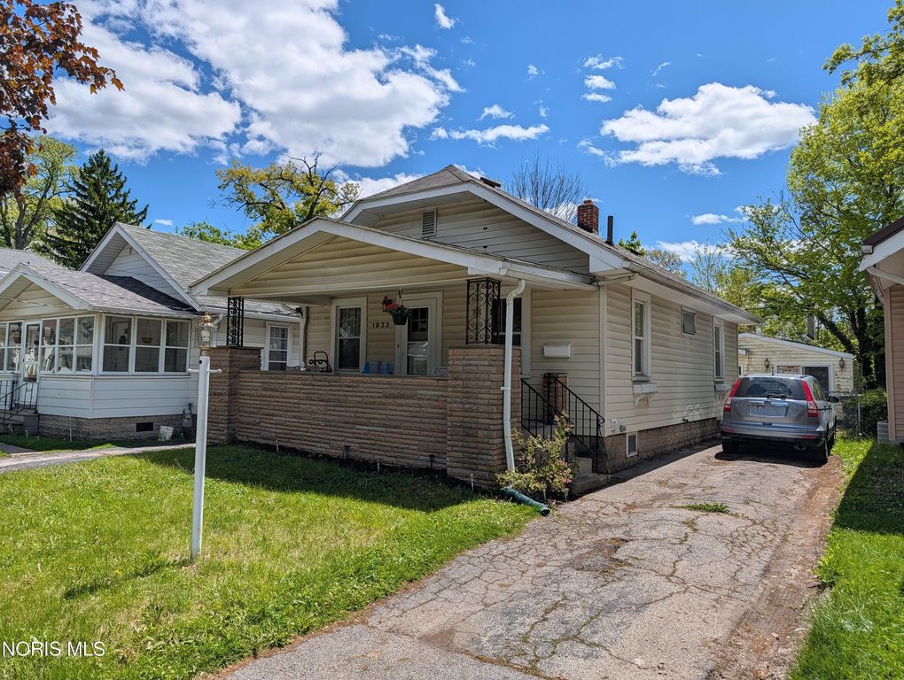 1833 Wychwood Street, Toledo, OH 43613