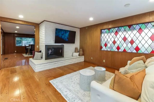 584 W 22nd, Upland, CA 91784