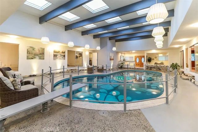 584 W 22nd, Upland, CA 91784