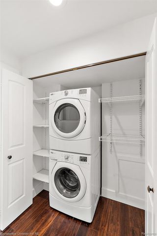 551 N Old Woodward Avenue, Birmingham, MI 48009