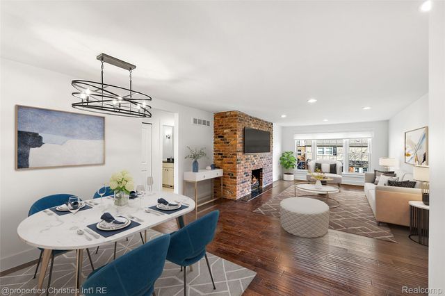 551 N Old Woodward Avenue, Birmingham, MI 48009