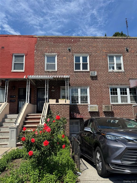 80-76 164th Street, Jamaica, NY 11432
