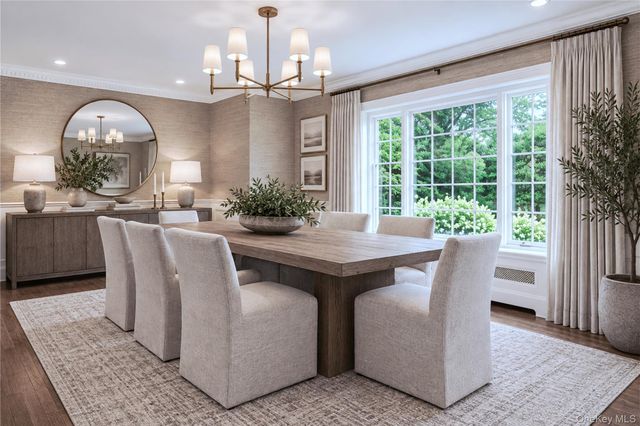 20 Earle Place, Manhasset, NY 11030
