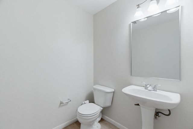 512 Darlene Trail, Euless, TX 76039