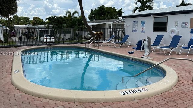 2780 NW 29TH Court, Oakland Park, FL 33311