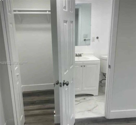 2780 NW 29TH Court, Oakland Park, FL 33311