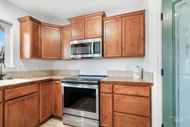 420 Shadetree Trail, Twin Falls, ID 83301