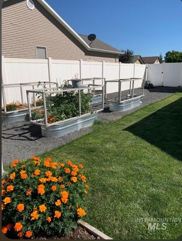 420 Shadetree Trail, Twin Falls, ID 83301