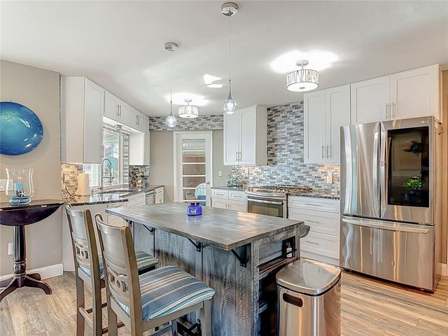 2964 LITTLE COURT, Deltona, FL 32738