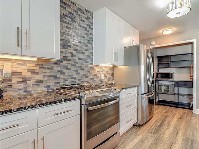 2964 LITTLE COURT, Deltona, FL 32738