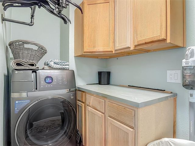 2964 LITTLE COURT, Deltona, FL 32738