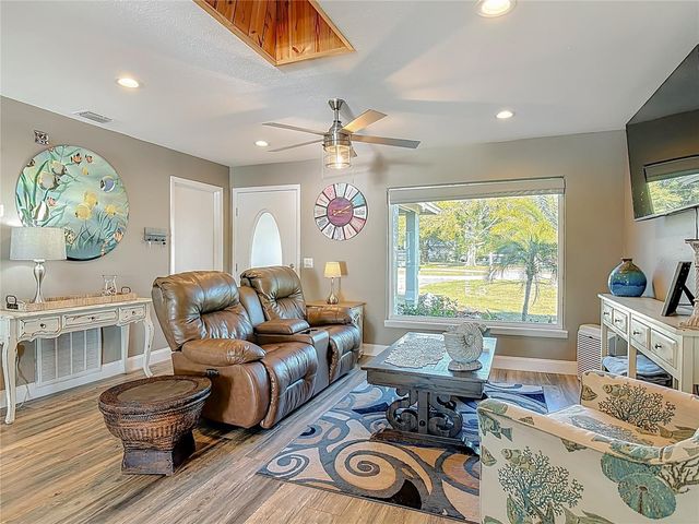 2964 LITTLE COURT, Deltona, FL 32738