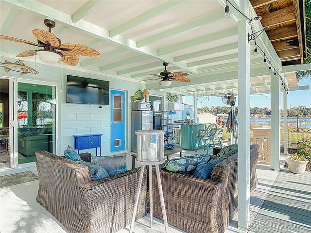 2964 LITTLE COURT, Deltona, FL 32738