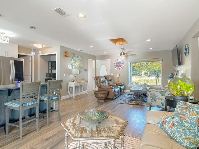 2964 LITTLE COURT, Deltona, FL 32738