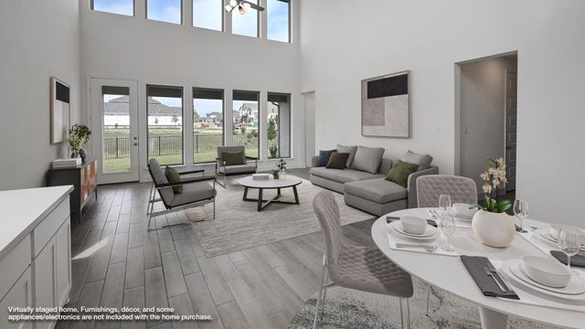 136 Hadleigh DR, Hutto, TX 78634
