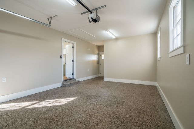 703 9th St, Lawrenceburg, TN 38464