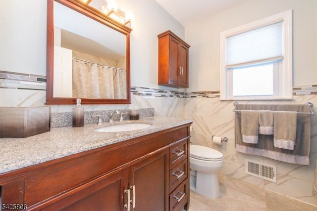 6 Sheridan Ave, West Orange Twp., NJ 07052