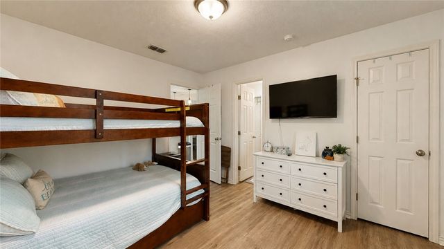 134 Courtland Dr, Corpus Christi, TX 78418