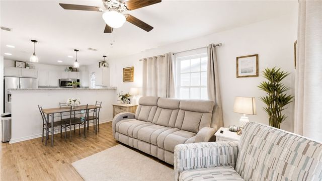 134 Courtland Dr, Corpus Christi, TX 78418