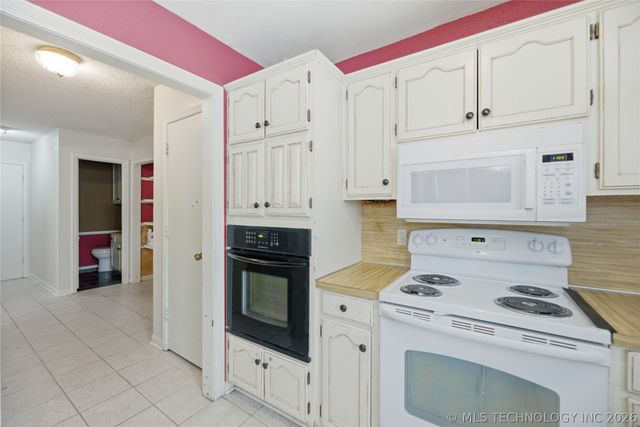 809 E Union Street, Broken Arrow, OK 74011