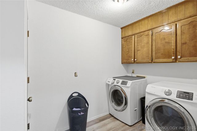 809 E Union Street, Broken Arrow, OK 74011