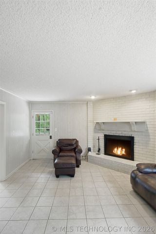 809 E Union Street, Broken Arrow, OK 74011