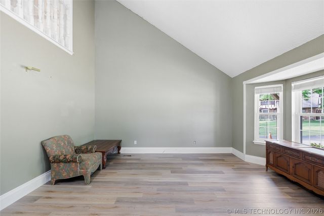 809 E Union Street, Broken Arrow, OK 74011