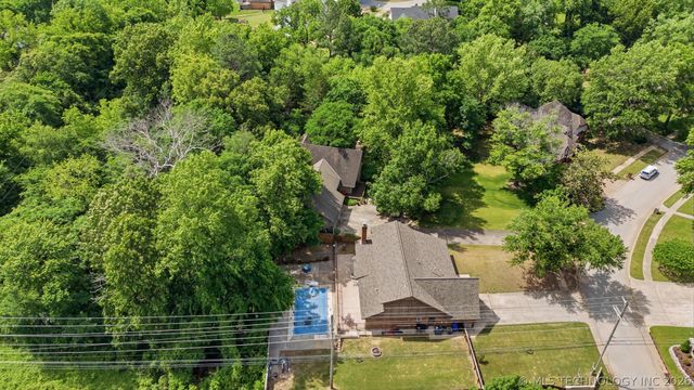 809 E Union Street, Broken Arrow, OK 74011