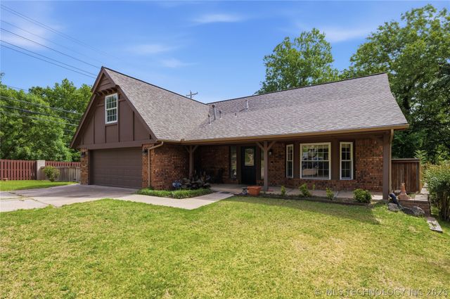 809 E Union Street, Broken Arrow, OK 74011