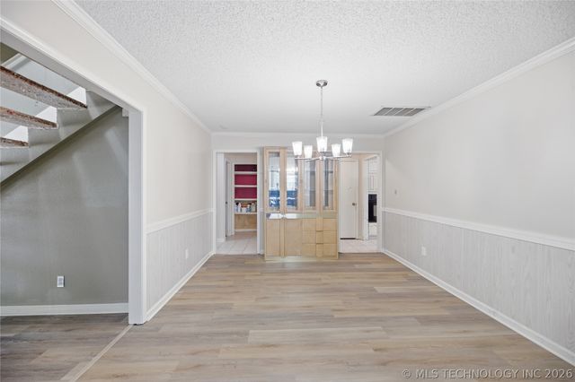 809 E Union Street, Broken Arrow, OK 74011