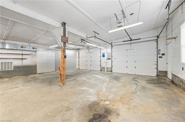 1824 Binkley Road, East Bend, NC 27018