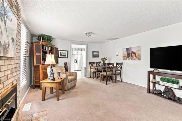 1824 Binkley Road, East Bend, NC 27018