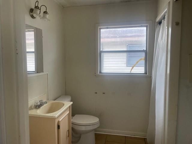 1710 14th Avenue N, Texas City, TX 77590