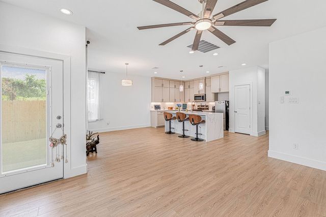 6314 Myrtle Street, Dallas, TX 75215