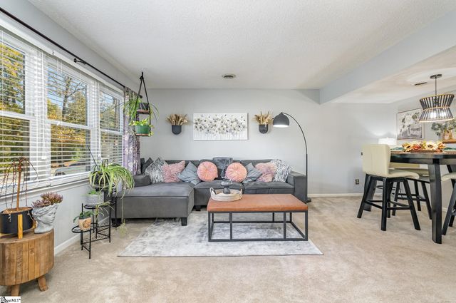 22 Hidden Springs Road, Spartanburg, SC 29302