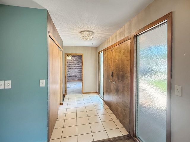 2021 IDA MAE CT, Minot, ND 58703