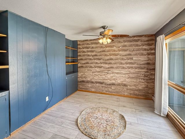 2021 IDA MAE CT, Minot, ND 58703