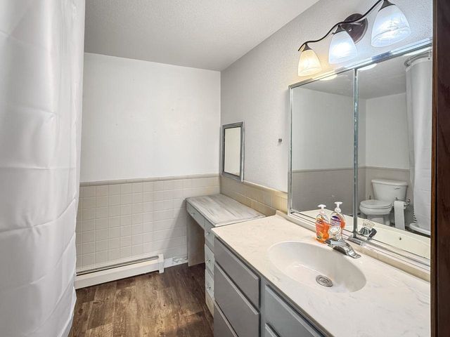 2021 IDA MAE CT, Minot, ND 58703
