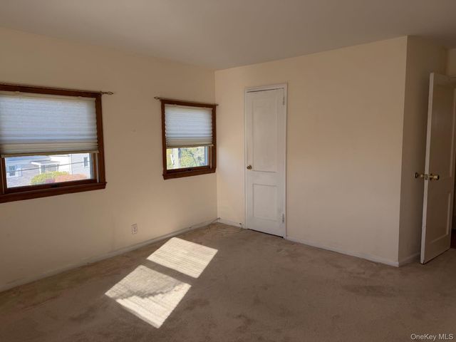 93 Whitman Road, Yonkers, NY 10710